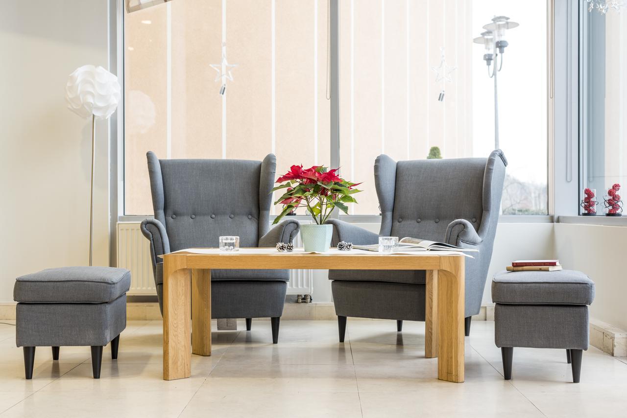 Willa Wiosenna Hotel Ozarow Mazowiecki Kültér fotó