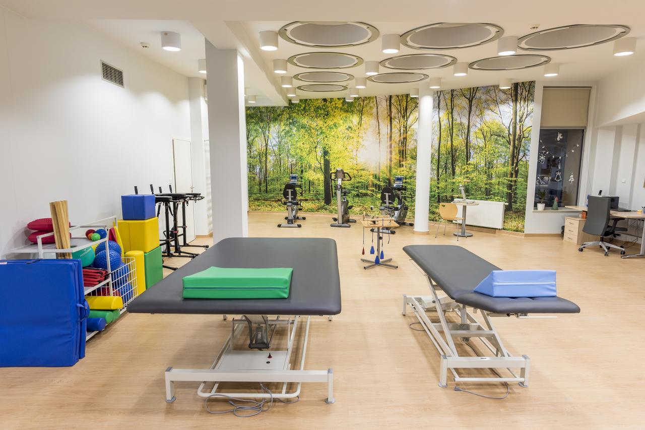 Willa Wiosenna Hotel Ozarow Mazowiecki Kültér fotó