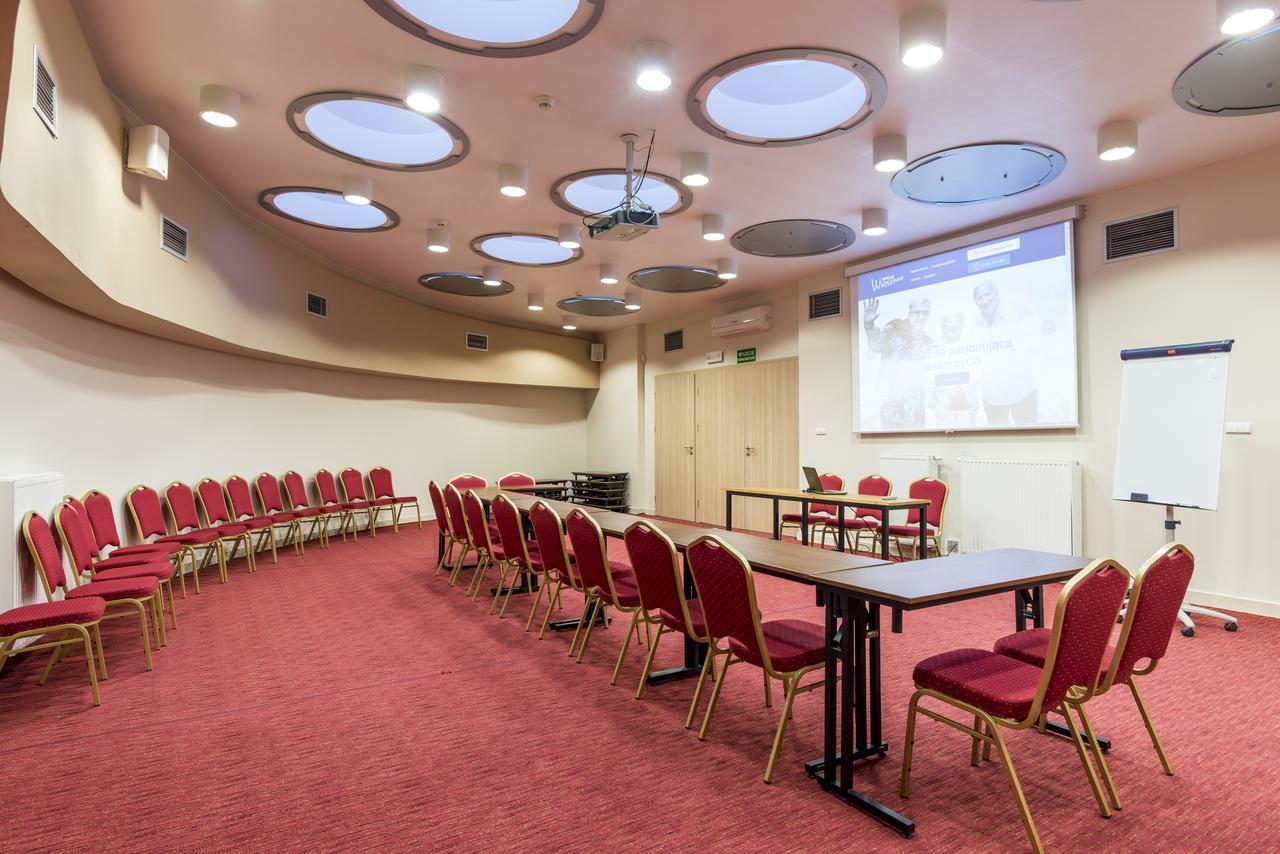 Willa Wiosenna Hotel Ozarow Mazowiecki Kültér fotó
