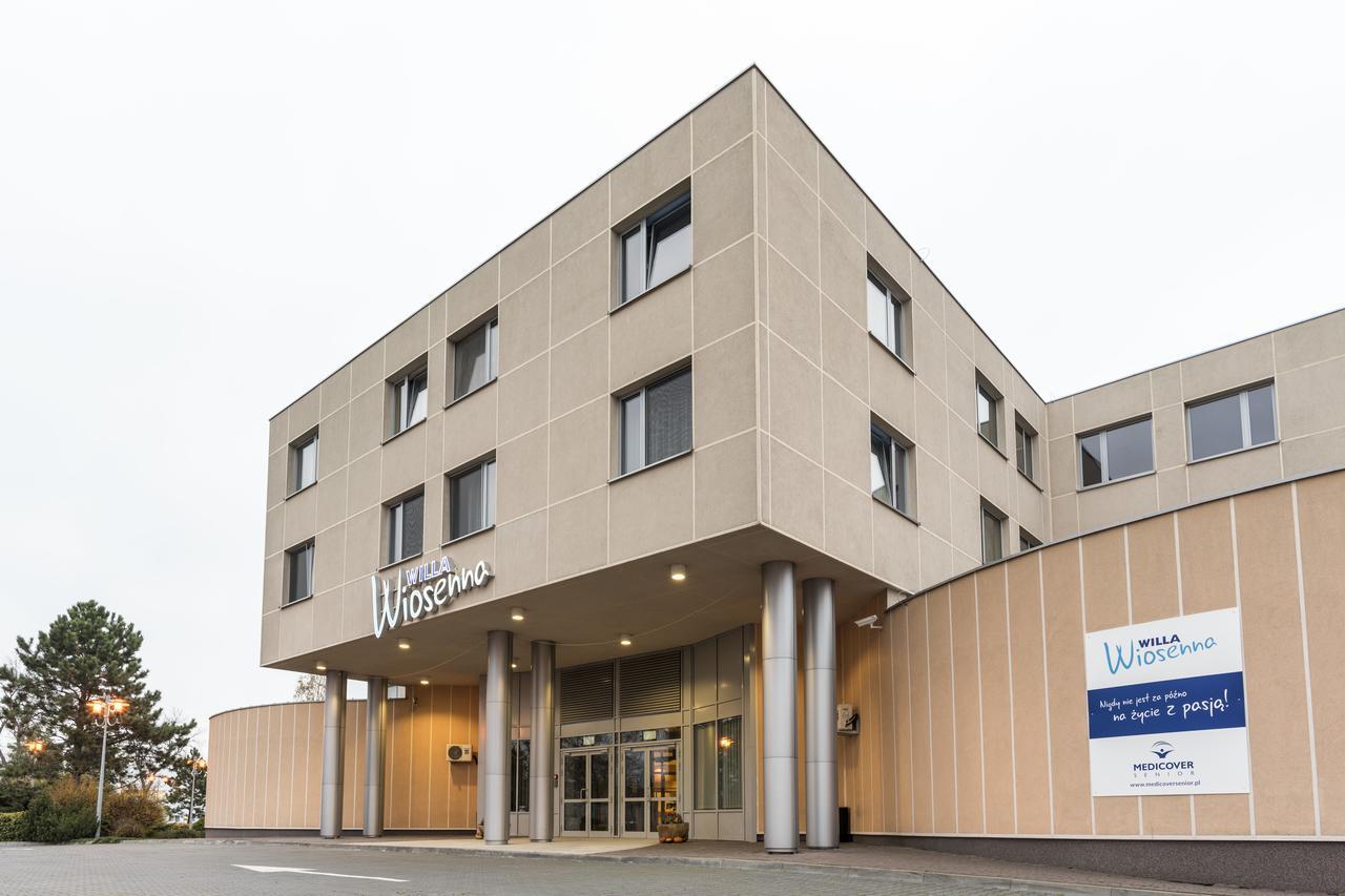 Willa Wiosenna Hotel Ozarow Mazowiecki Kültér fotó